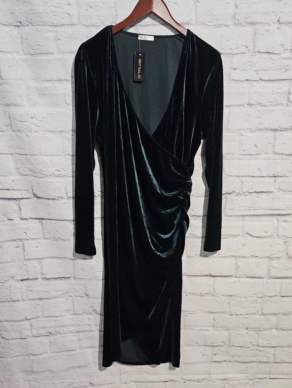 💙 Velvet faux wrap dress